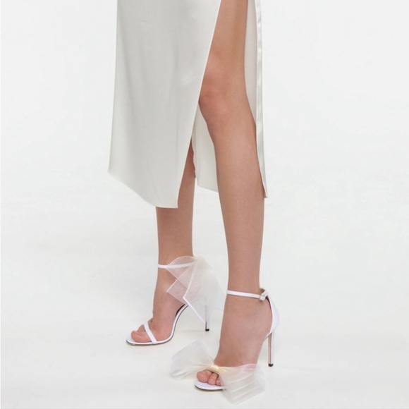 Jimmy Choo Women's Aveline 100 High Heel Bow Sandals White NWB sz EU 40 / US 9.5 - Picture 11 of 17